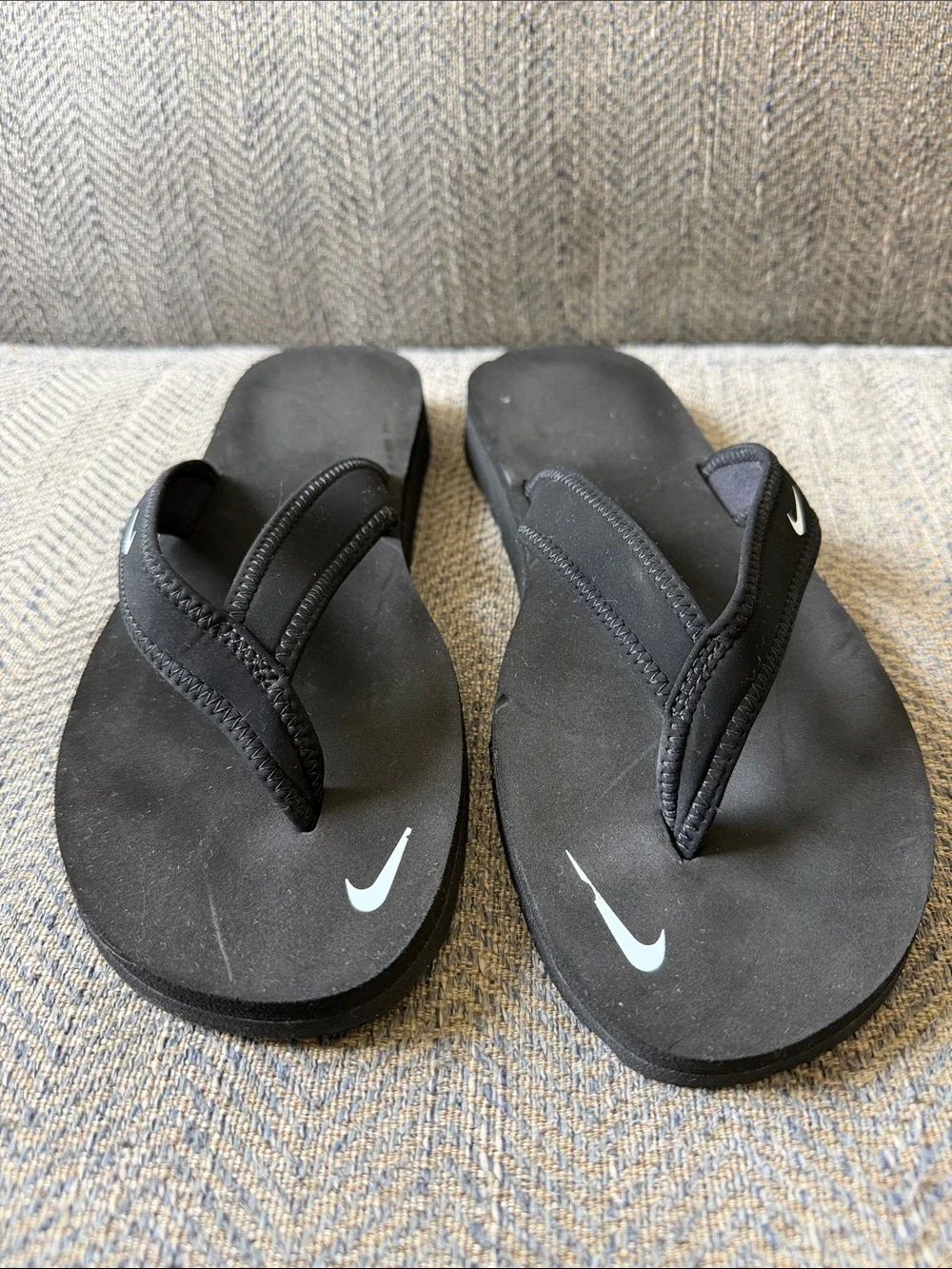 Nike women celso